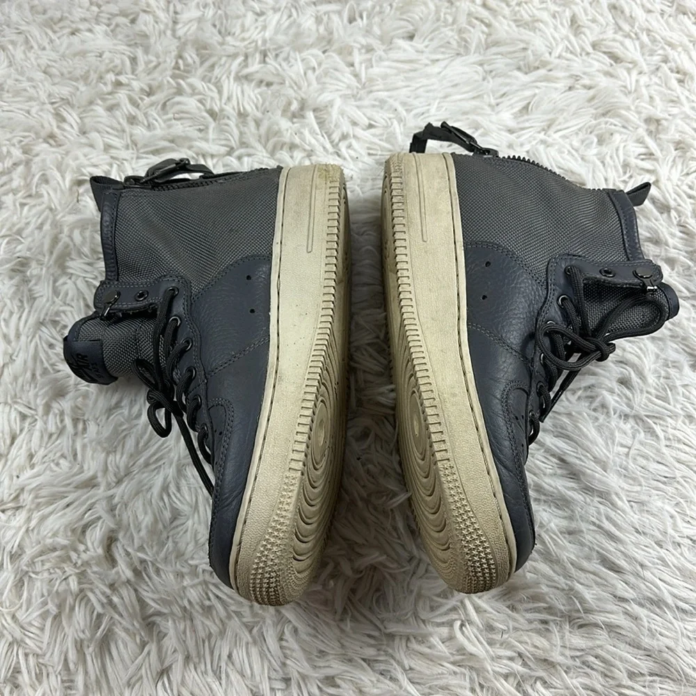 Nike air shoes